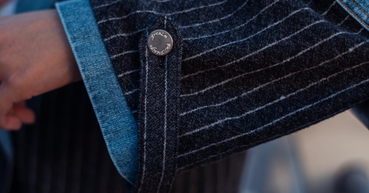 Can I hire someone to build my wardrobe?