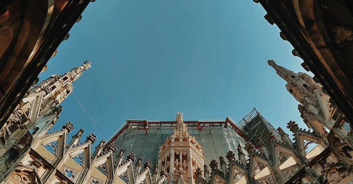 Why Investing in a Walk-In Wardrobe is Worth It