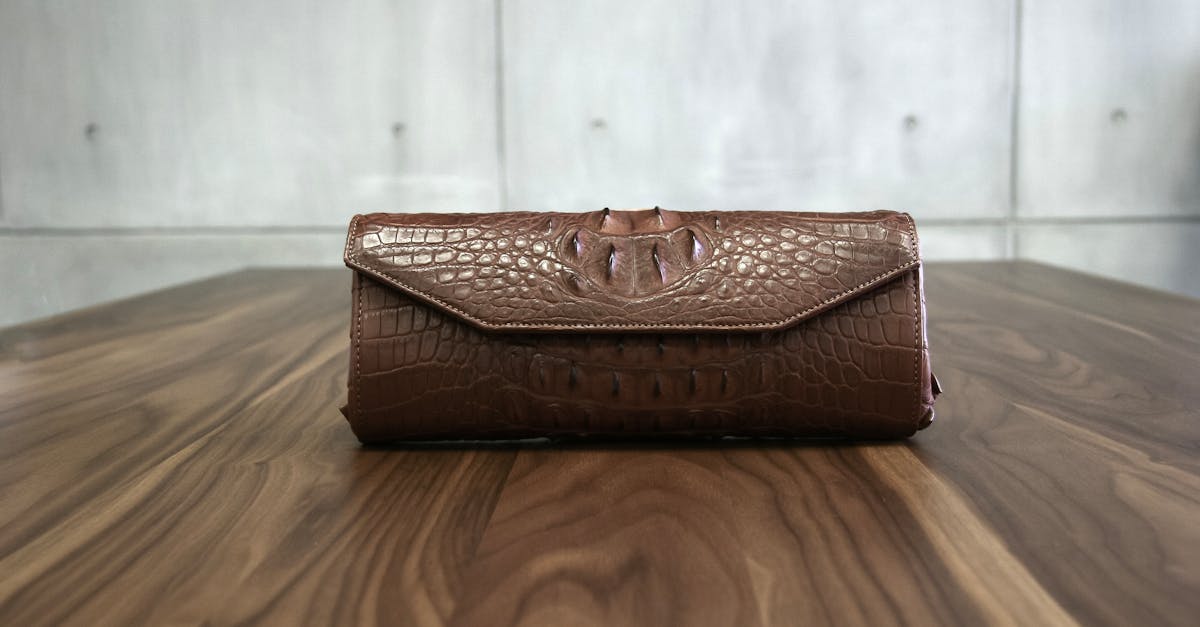 Do fitted wardrobes add value to a house?