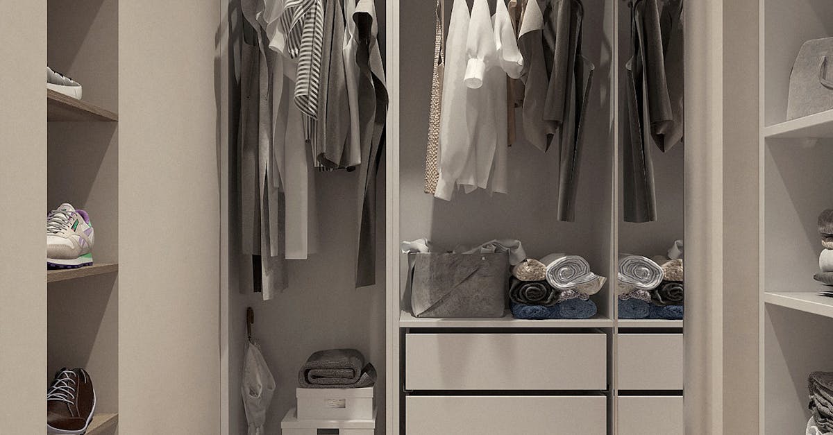 Review: Comparing different brands of mirrored wardrobes