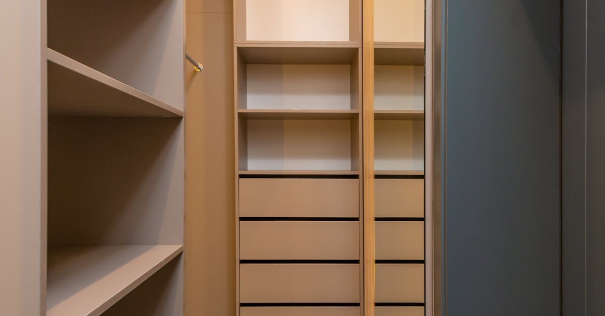 What accessories to pair with mirrored wardrobes?