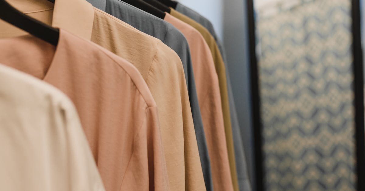 What to do if your mirrored wardrobe breaks?
