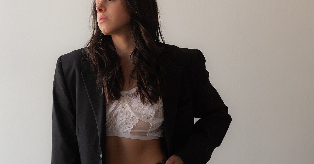 What to include in your fitted wardrobe design planning