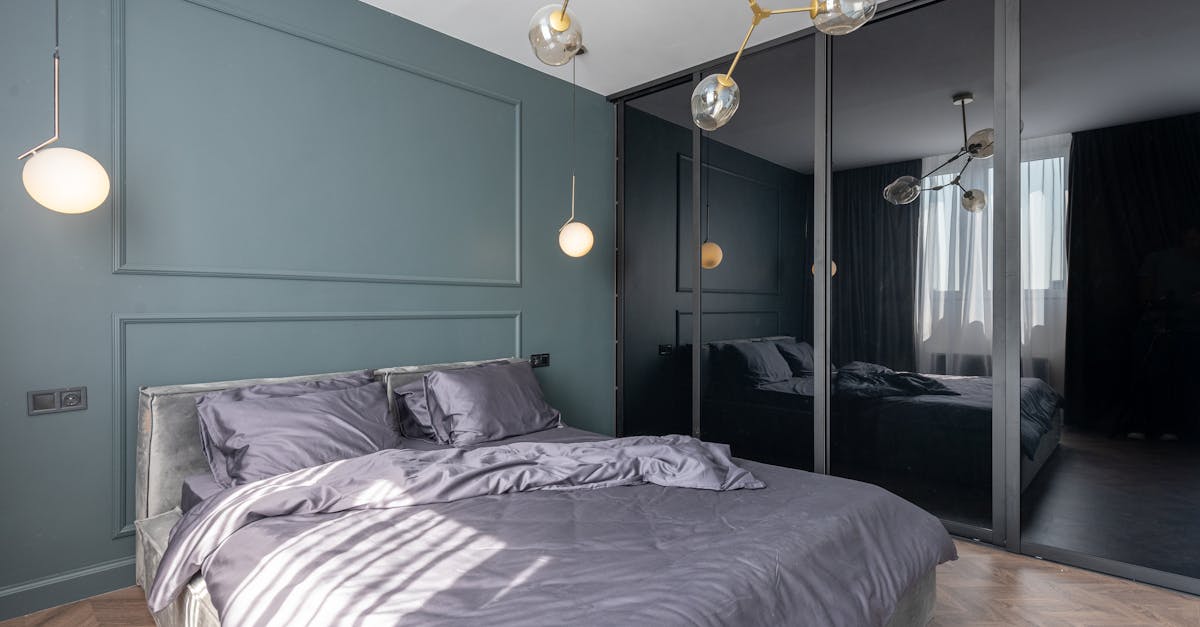 Why mirrored wardrobes are a popular choice among interior designers