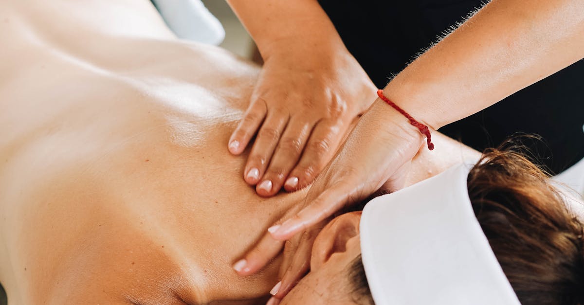 How to Prepare for Your First Couples Massage Session