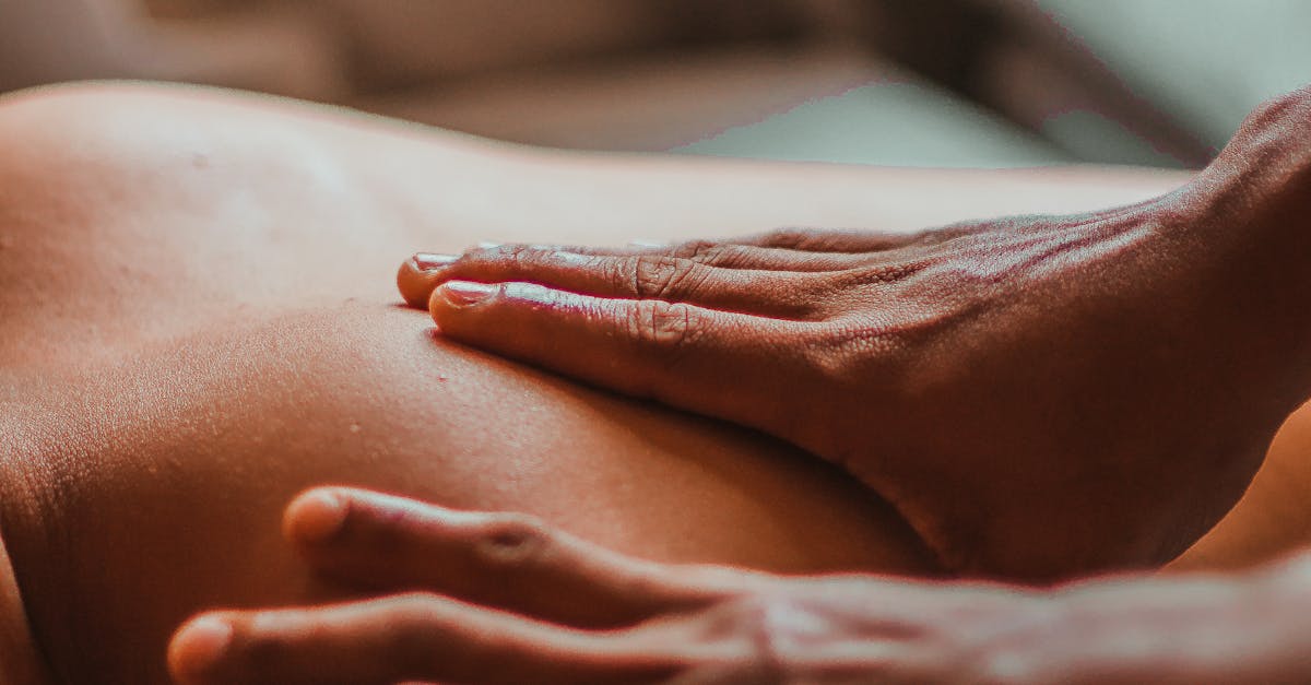 The Benefits of Couples Massage: Why You and Your Partner Should Try It