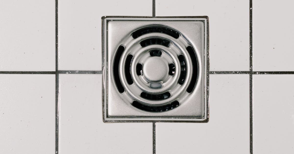 Is baking soda and vinegar safe for drains?