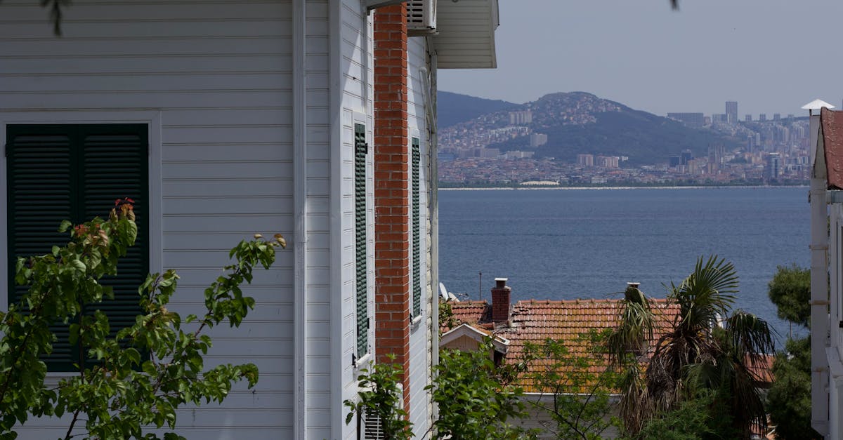 How Local SEO Influences Consumer Purchase Decisions  