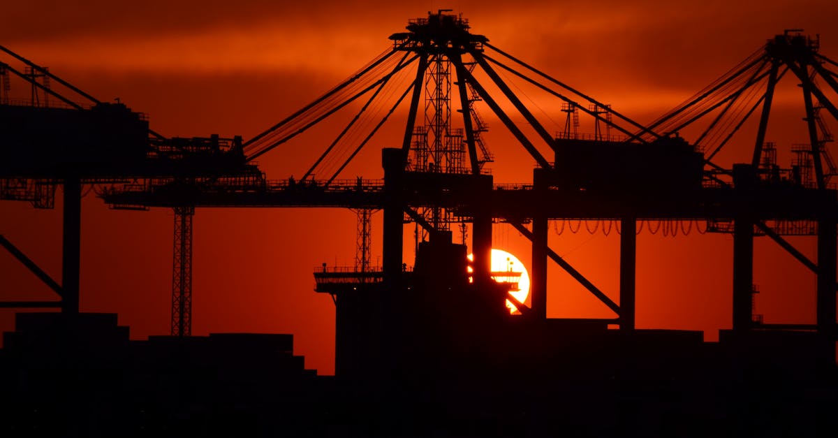 How much wider should a mantle be than the fireplace?