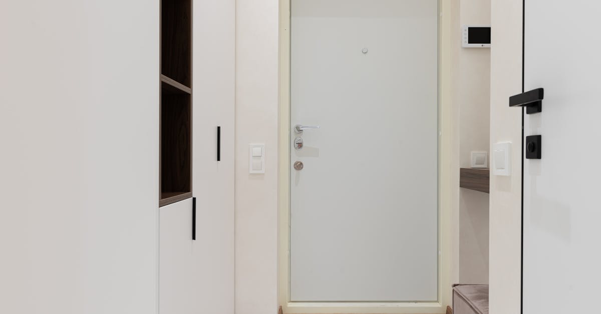 What are Common Mistakes When Buying Hinged Door Wardrobes?