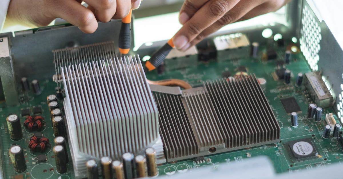 Is it better to repair or replace a windshield chip?